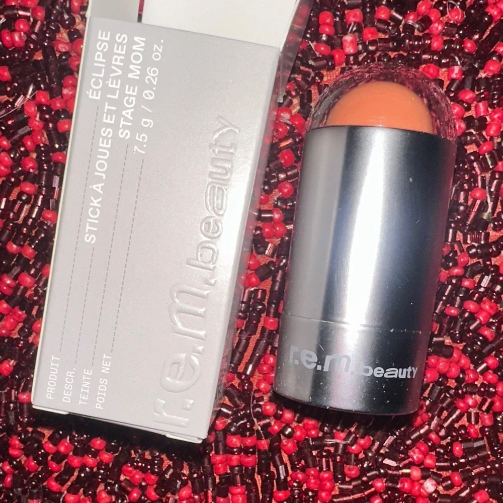 r.e.m. beauty Eclipse Cheek & Lip Stick in Stage Mom NEW